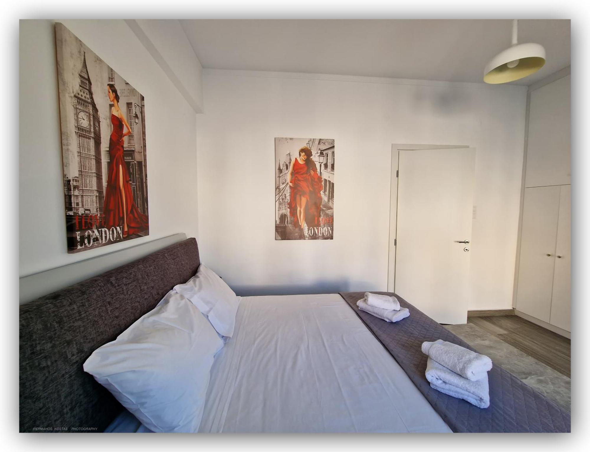 Welcome Home Syros Port Apartment Ermoupoli Bagian luar foto