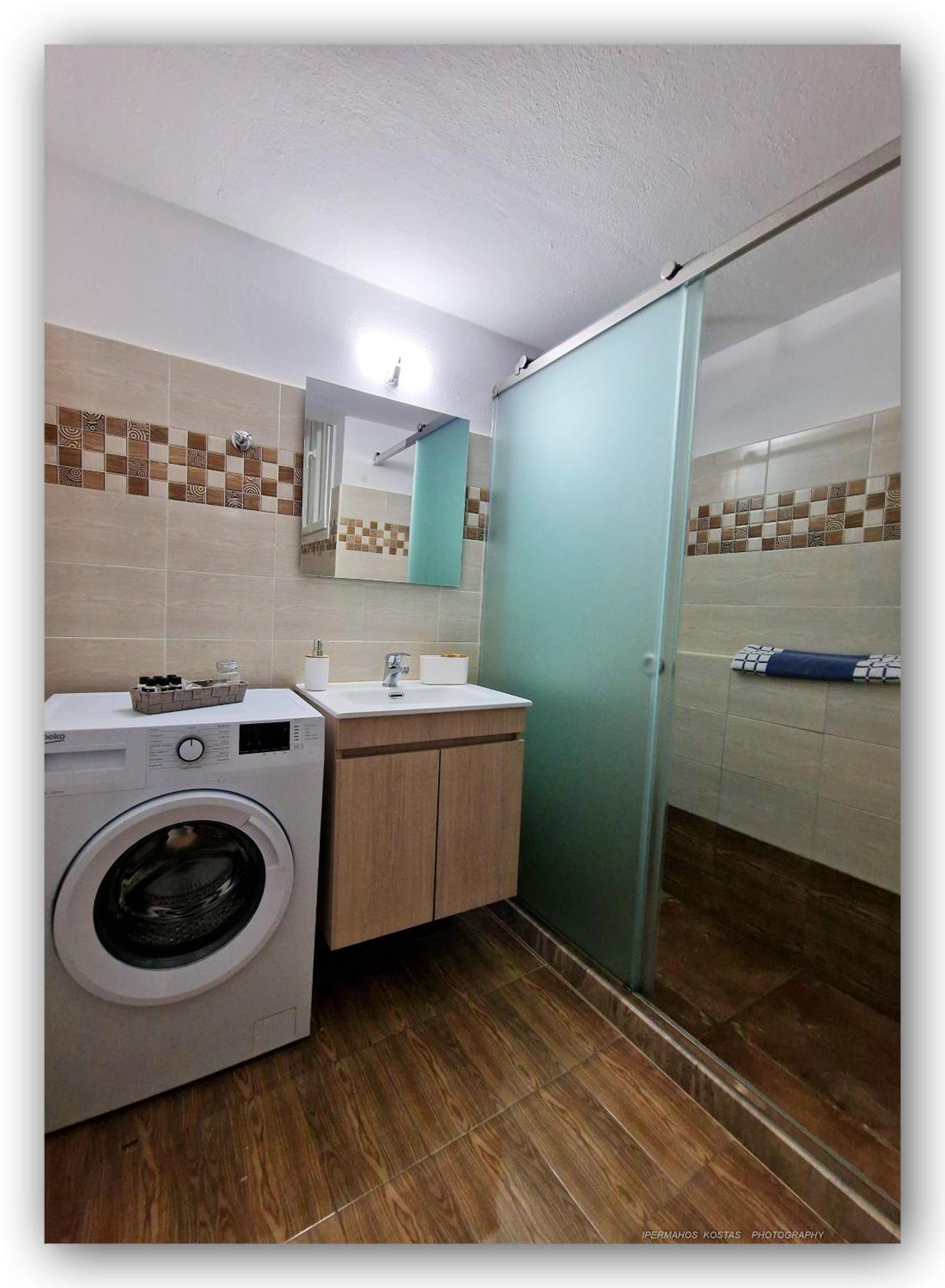 Welcome Home Syros Port Apartment Ermoupoli Bagian luar foto